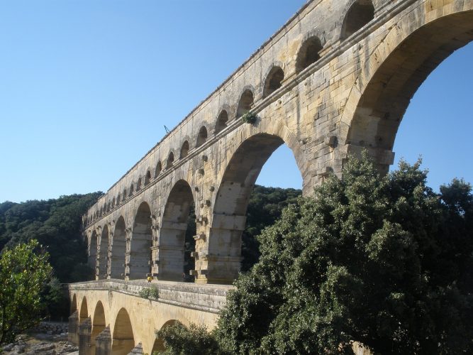 roam aqueduct